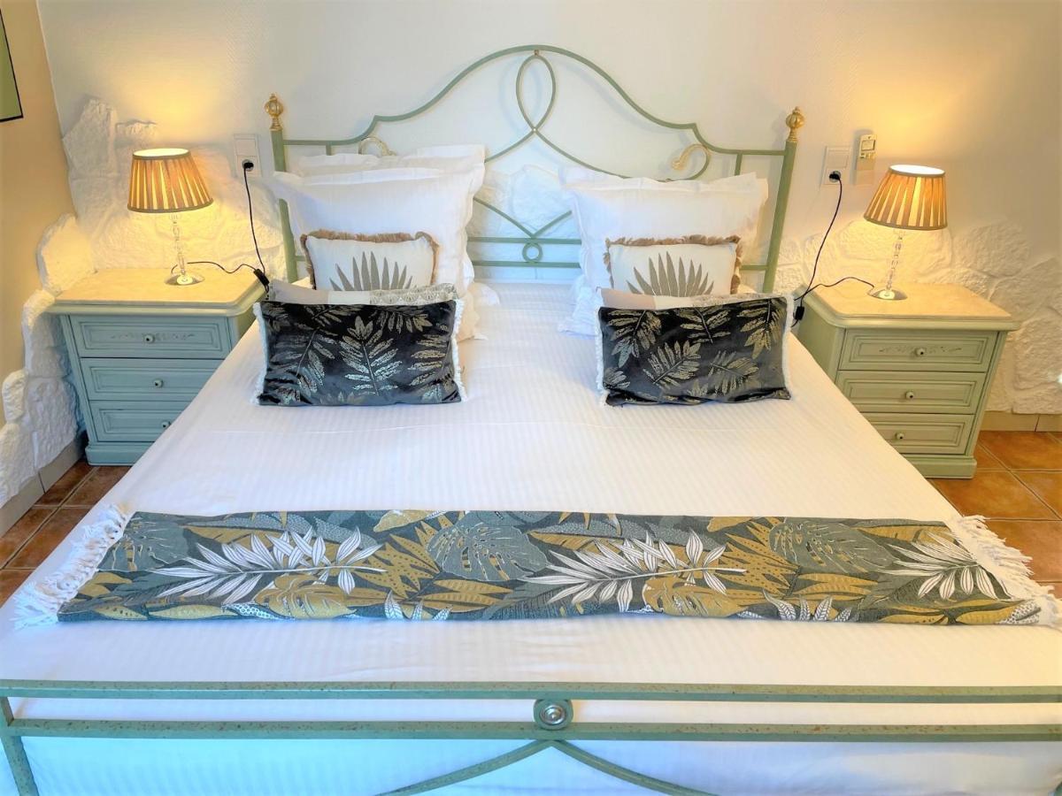 Hotel Le Mediterranee Йер Экстерьер фото